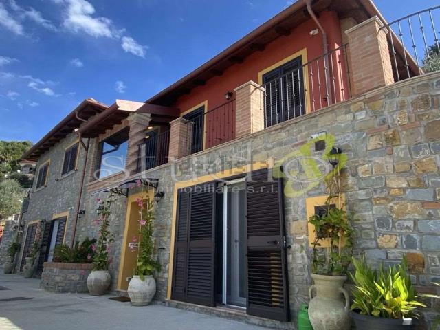 Casa in vendita a Seborga, Liguria
