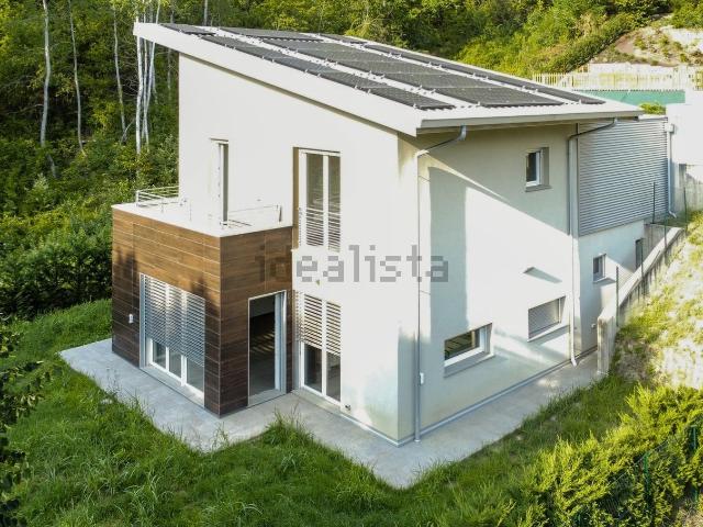 Casa in vendita a Briccolino, Asti
