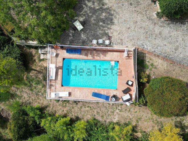 Casa in vendita a Glorioso, Marche