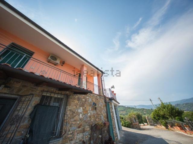 Casa in vendita a Torrazza, Imperia