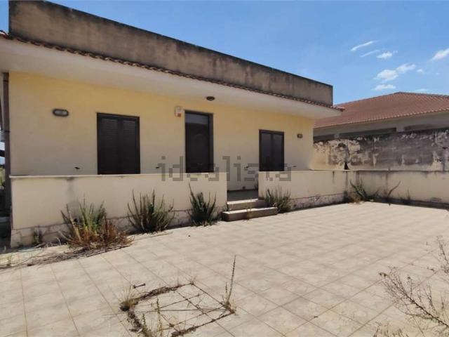 Casa in vendita a Vittoria, Sicilia