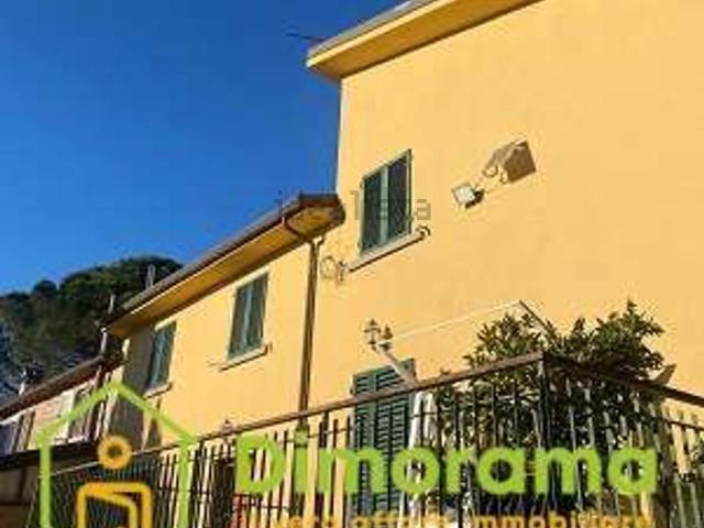 Casa in vendita a Montecatini Alto, Montecatini Terme
