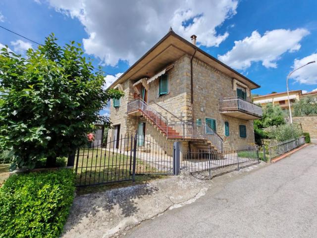 Casa in vendita a Montecchio Vesponi, Castiglion Fiorentino