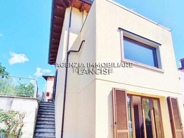 Casa in vendita a Sansepolcro, Toscana