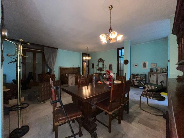 Casa in vendita a Buccinasco, Lombardia