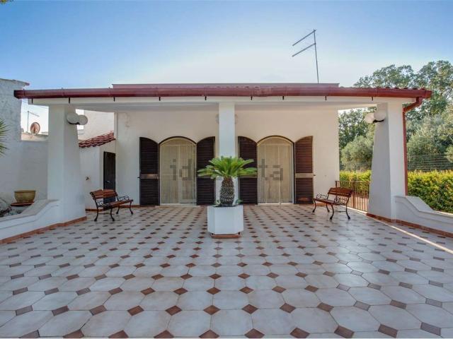 Casa in vendita a Puglia, Brindisi