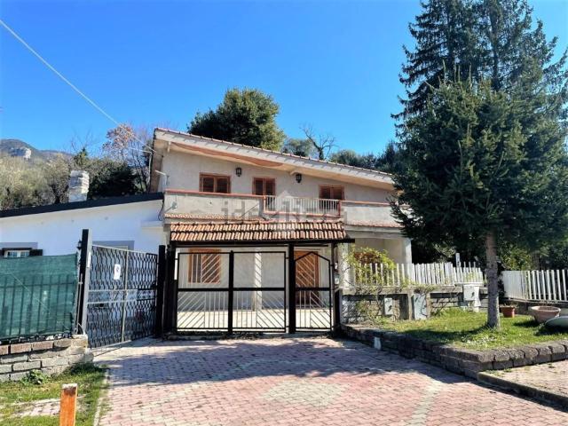 Casa in vendita a Roma Capitale, Lazio