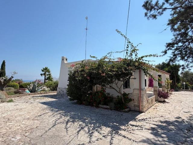 Casa in vendita a Puglia, Brindisi