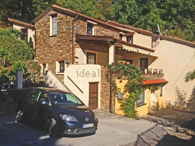 Casa in vendita a Aquila Di Arroscia, Liguria