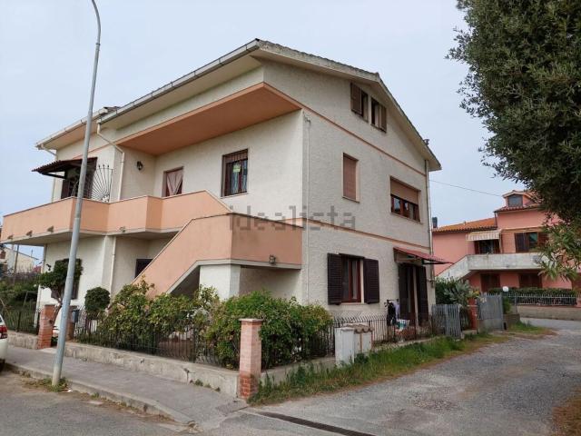 Casa in vendita a Rosignano Marittimo, Toscana