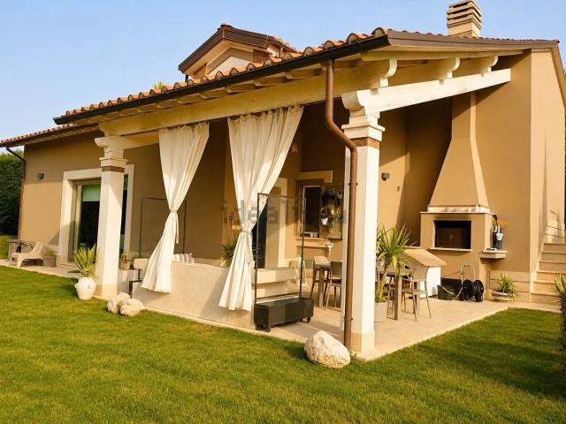 Casa in vendita a Campomaggiore, Terni