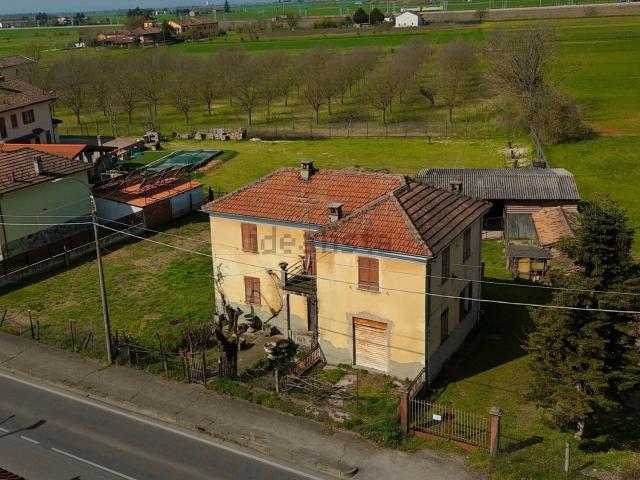 Casa in vendita a Piemonte, Alessandria