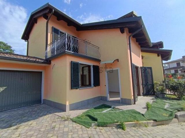 Casa in vendita a Bagnaria, Lombardia
