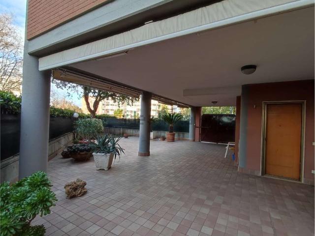 Casa in vendita a Piccarello, Latina