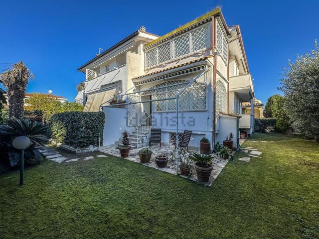 Casa in vendita a Fregene, Roma Capitale