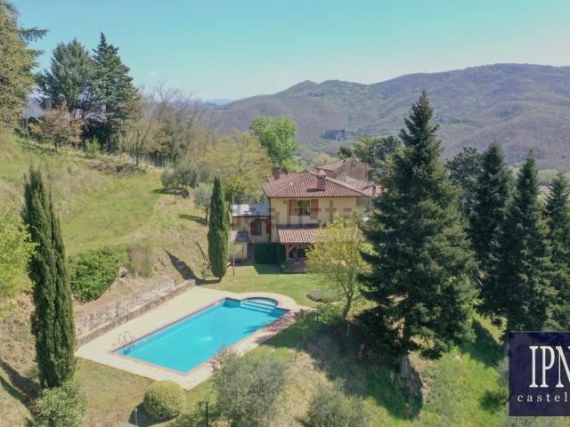 Casa in vendita a San Leo Bastia, Umbria