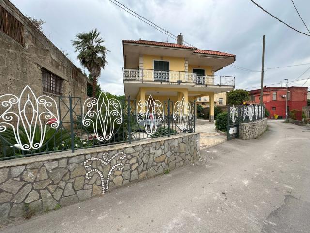 Casa in vendita a San Gennaro Vesuviano, Campania