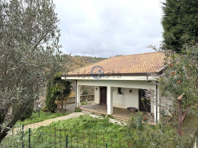 Casa in vendita a Calabria, Catanzaro