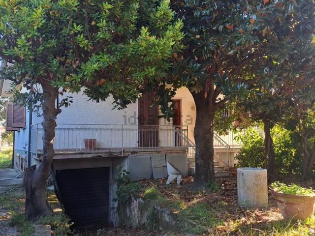 Casa in vendita a Seravezza, Toscana