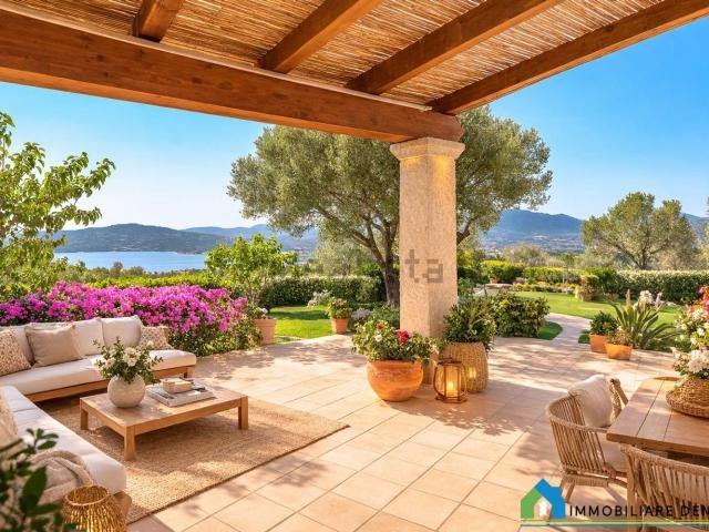 Casa in vendita a San Pantaleo, Sardigna/Sardegna