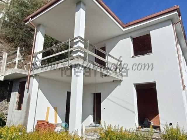 Casa in vendita a Camporosso, Liguria