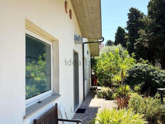 Casa in vendita a Gabbro, Rosignano Marittimo