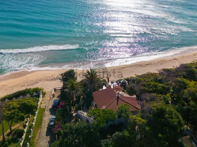 Casa in vendita a Comunione La Perla Marina, Pula