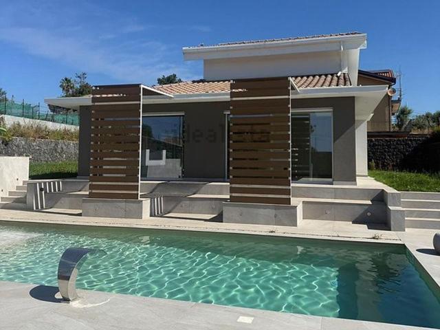Casa in vendita a San Giovanni La Punta, Sicilia