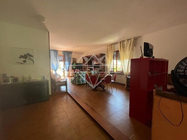 Casa in vendita a Marina di Massa, Marina Di Massa