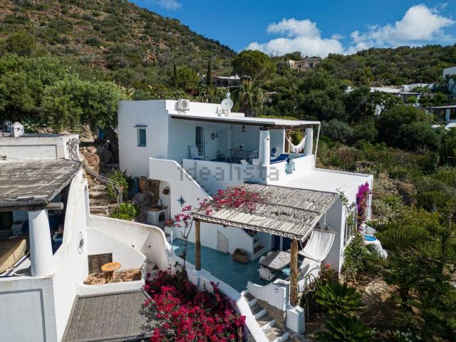 Casa in vendita a Panarea, Sicilia