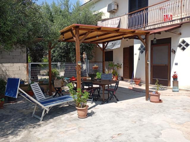 Casa in vendita a Tremensuoli Vecchio, Minturno