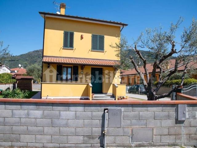 Casa in vendita a San Giuliano Terme, Toscana