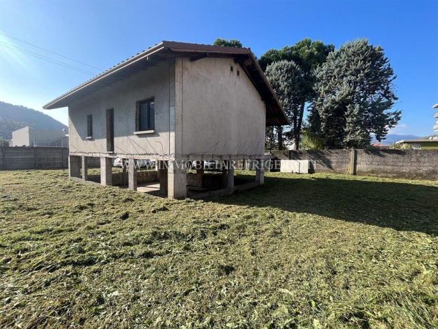 Casa in vendita a Cisano Bergamasco, Lombardia