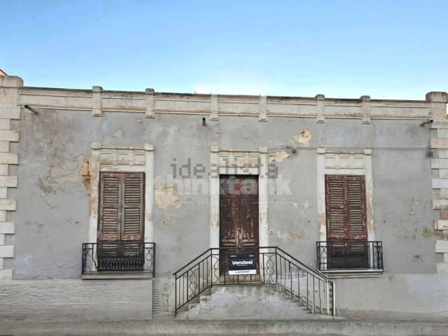 Casa in vendita a Rosolini, Siracusa