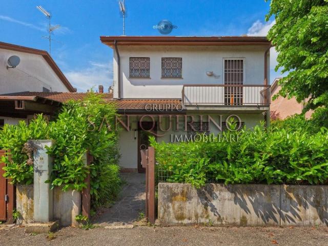 Casa in vendita a Unione delle Terre d'Argine, Novi Di Modena