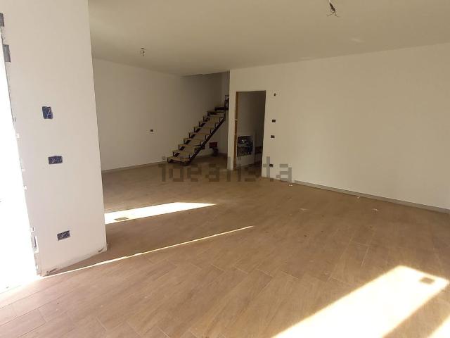 Casa in vendita a Piemonte, Novara