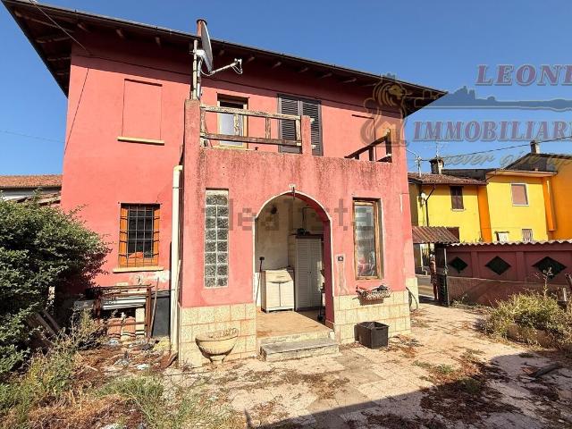 Casa in vendita a Castel Lambro, Marzano
