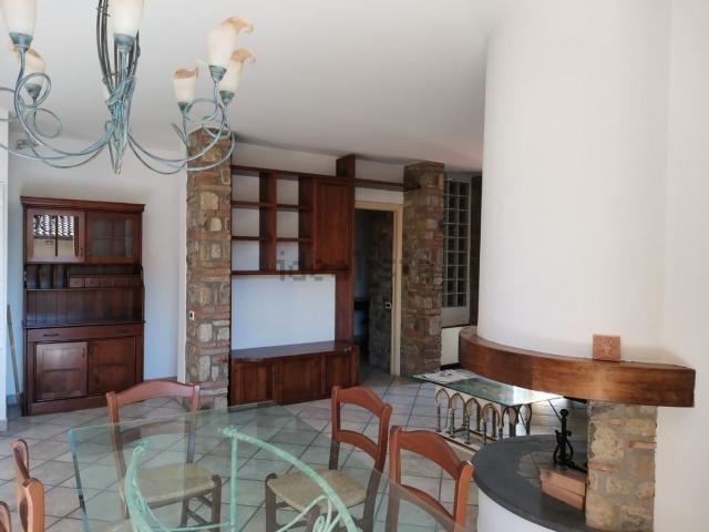 Casa in vendita a Lecchi, Toscana