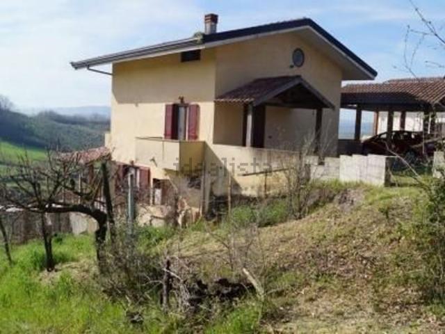 Casa in vendita a Alvignano, Campania