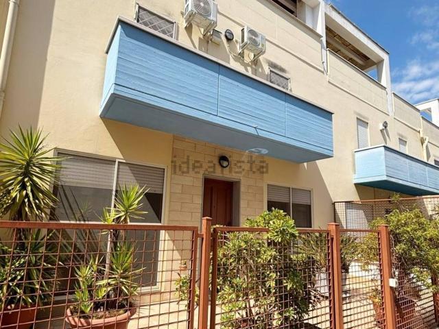Casa in vendita a Puglia, Barletta-andria-trani