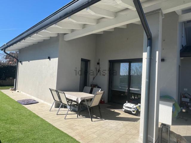 Casa in vendita a Gattico-Veruno, Piemonte