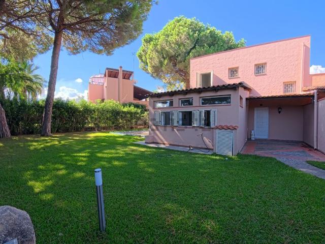 Casa in vendita a Tonnarella, Furnari