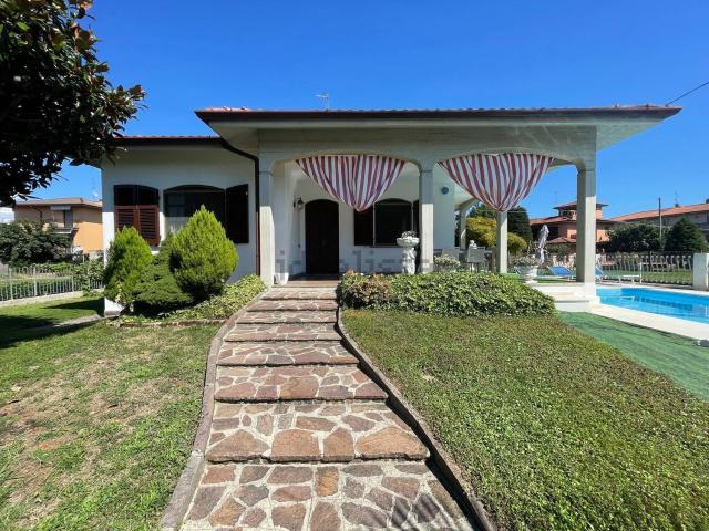 Casa in vendita a Bariano, Lombardia