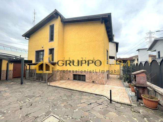 Casa in vendita a Brugherio, Baraggia