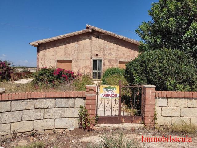 Casa in vendita a Marina Di Modica, Sicilia