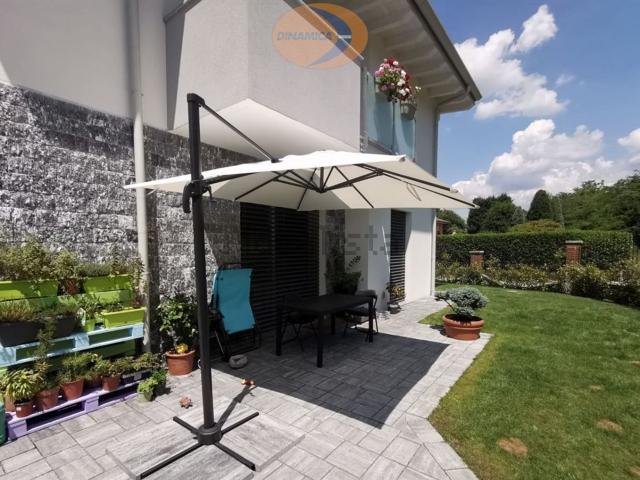Casa in vendita a Cantù, Como