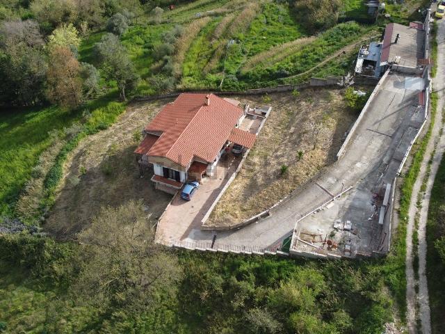 Casa in vendita a Casa di Giacomo, Salerno