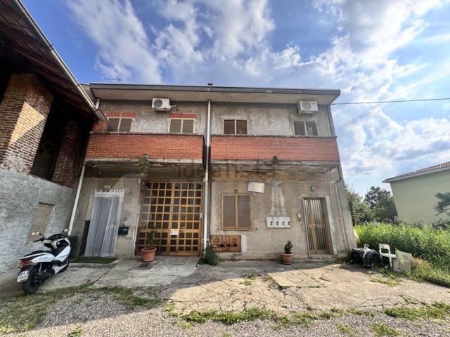 Casa in vendita a Vanzaghello, Lombardia
