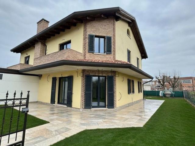 Casa in vendita a Lusia, Veneto