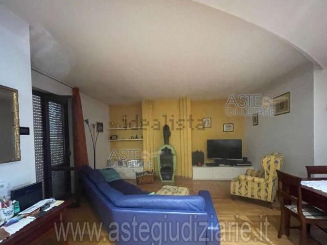 Casa in vendita a Trecastelli, Marche
